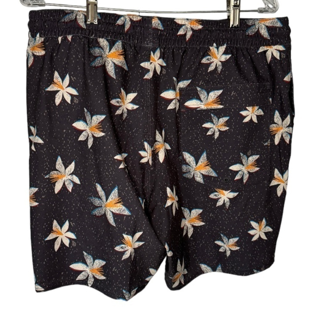 Volcom Manic Trunk 17 Men's Gray Floral Swim Trunks Size Extra Extra Large NWT - Picture 5 of 9